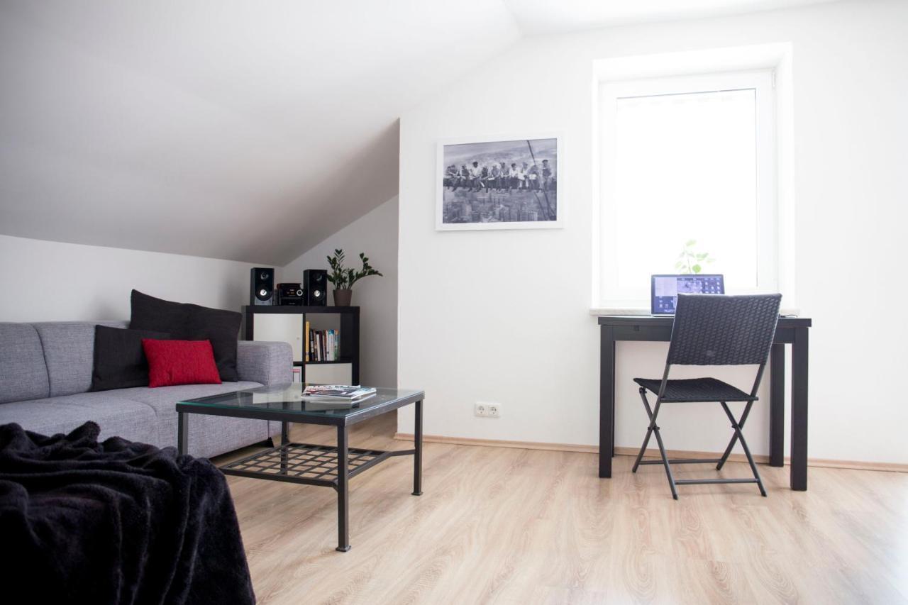 Haus Am Donausee Lägenhet Weitenegg Exteriör bild